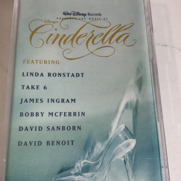 Vintage Disney Music Soundtrack Cassette Tapes Bundle Of Four - Picture 11 of 13